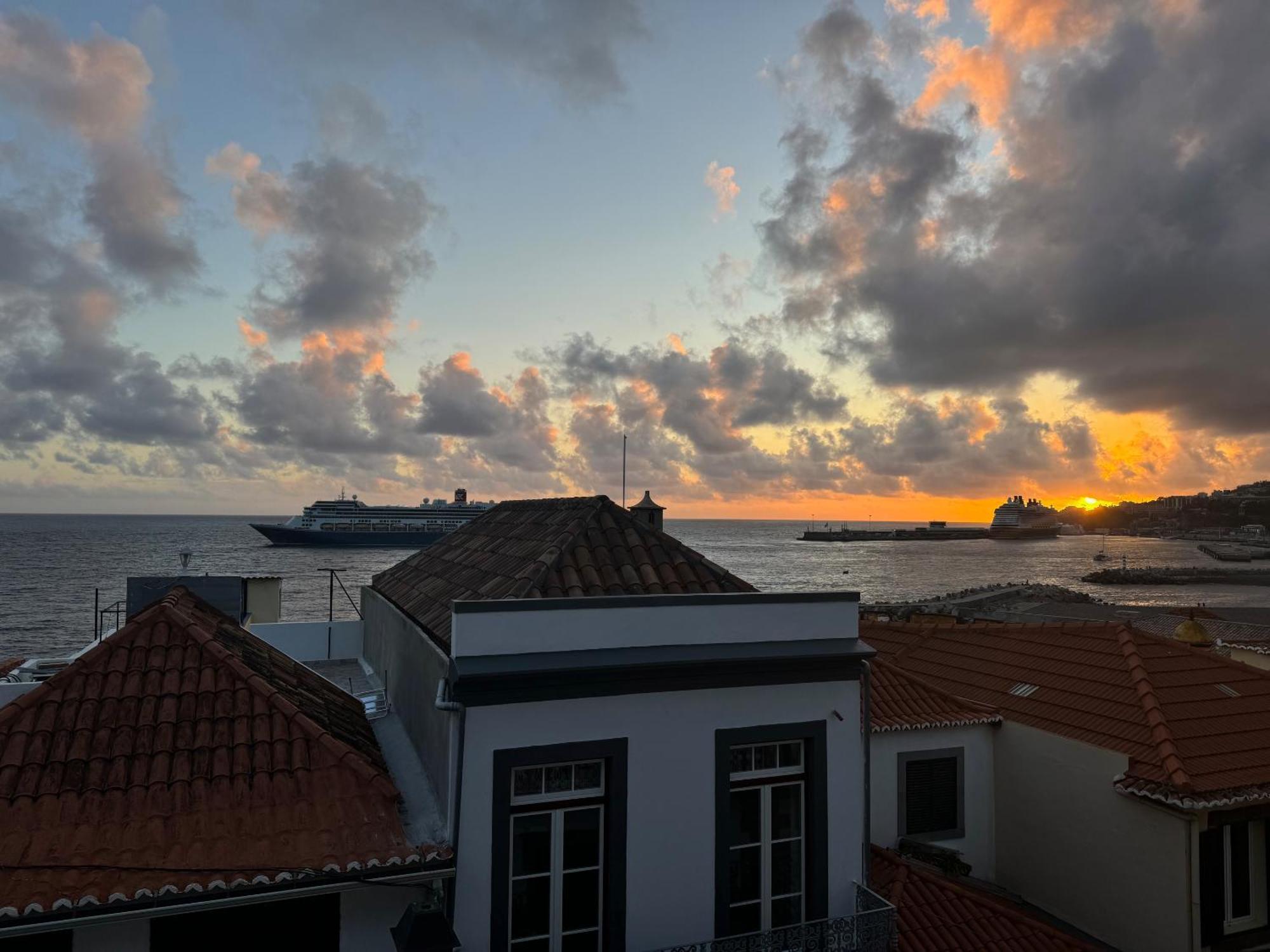 Vitorina Corte Guesthouse Funchal  Extérieur photo